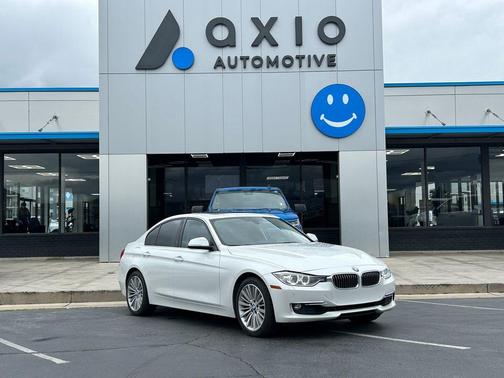 White Metallic 2015 BMW 328 i xDrive