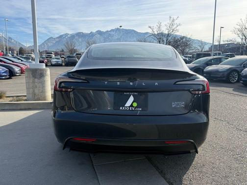 2024 Tesla Model 3 Performance