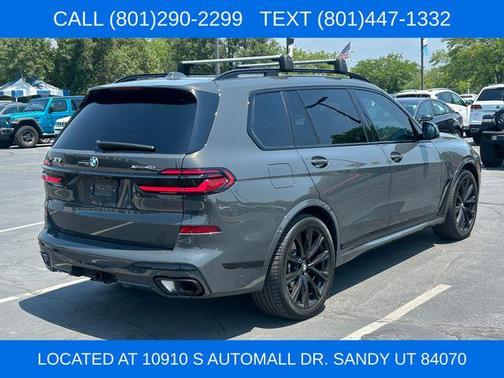 Gray Metallic 2026 BMW X7 xDrive40i