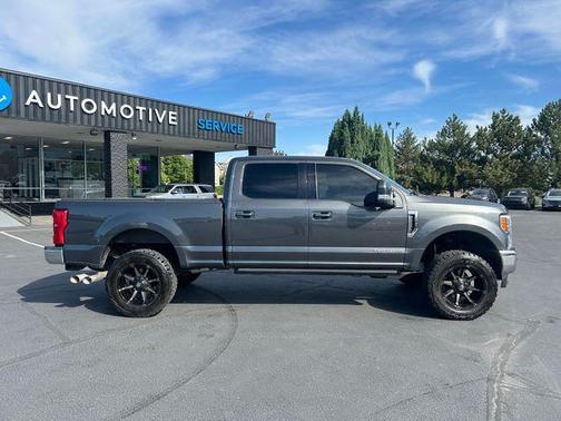 2017 Ford F-250 Lariat