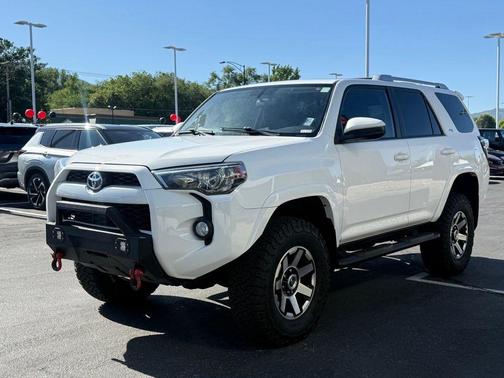Super White 2015 Toyota 4Runner SR5
