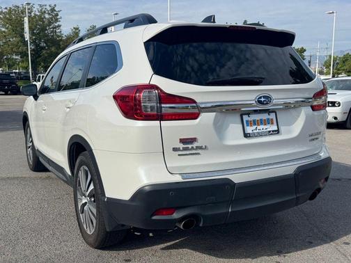 Crystal White Pearl 2021 Subaru Ascent Limited 7-Passenger