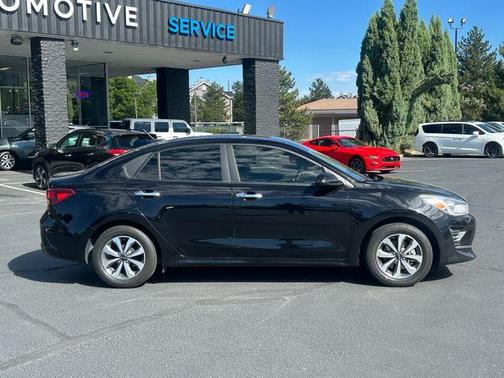 Aurora Black 2021 Kia Rio S