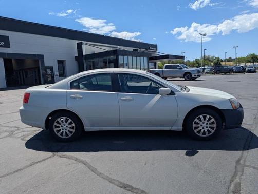 2009 Mitsubishi Galant ES