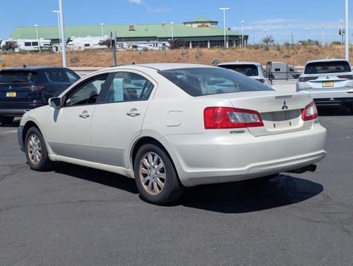 2009 Mitsubishi Galant ES