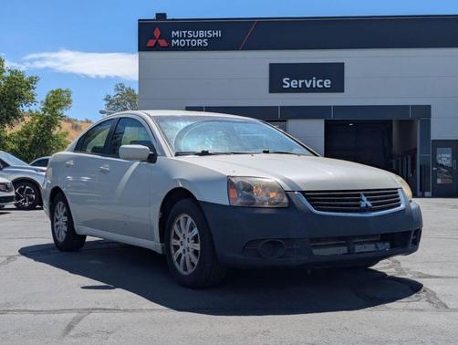 2009 Mitsubishi Galant ES