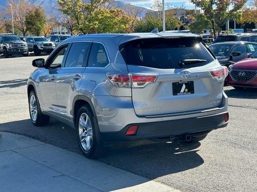 2014 Toyota Highlander Limited Platinum