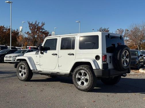2018 Jeep Wrangler JK Unlimited Sahara