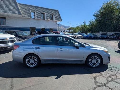 2012 Subaru Impreza 2.0i Premium