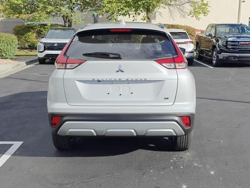 2026 Mitsubishi Eclipse Cross SE