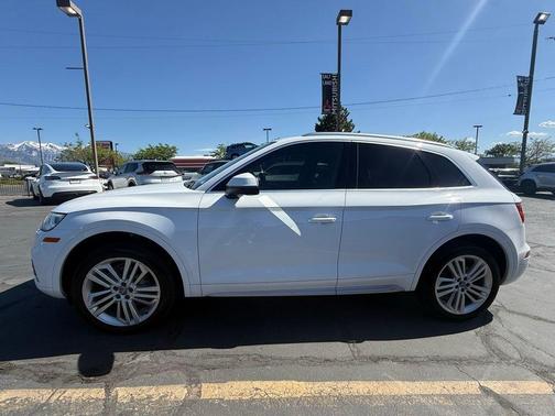 Ibis White 2018 Audi Q5 2.0T Prestige