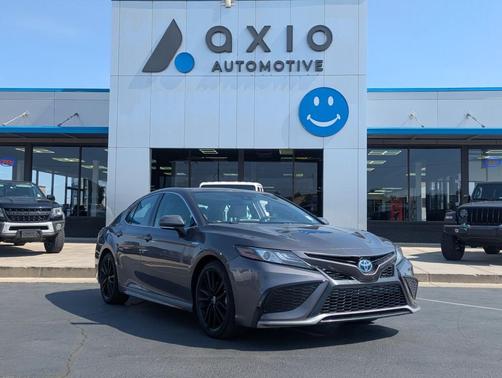 2021 Toyota Camry Hybrid XSE