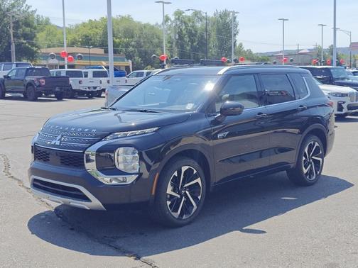 2025 Mitsubishi Outlander PHEV SEL