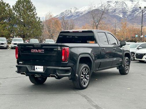 2022 GMC Sierra 1500 AT4