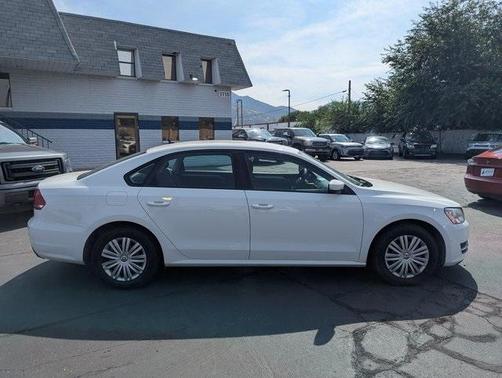 2014 Volkswagen Passat 