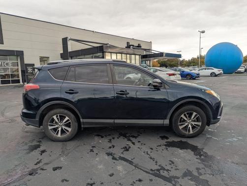 2018 Toyota RAV4 Sport