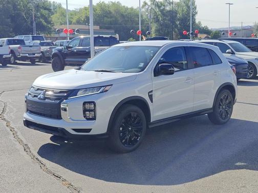 2025 Mitsubishi Outlander Sport 2.0 LE