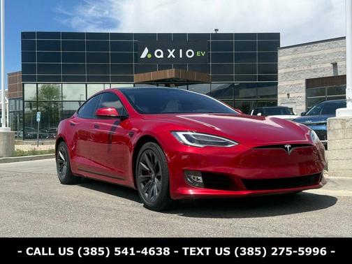 Red Multi 2020 Tesla Model S Performance