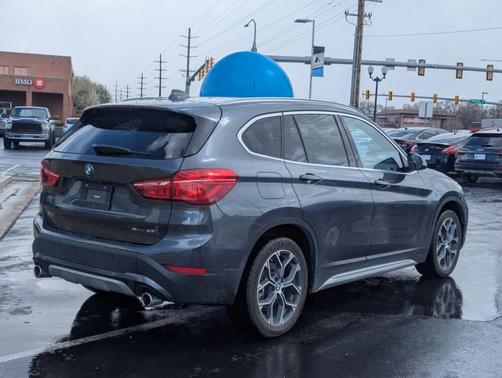 2022 BMW X1 sDrive28i
