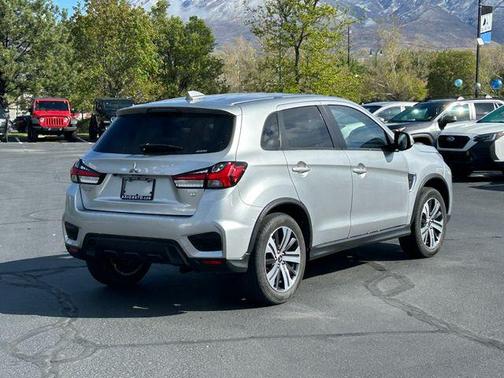 2023 Mitsubishi Outlander Sport 2.0 SE