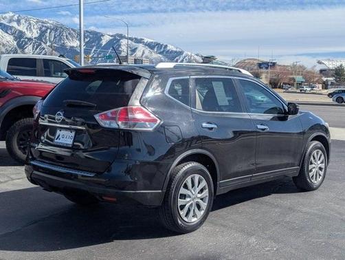 2016 Nissan Rogue S