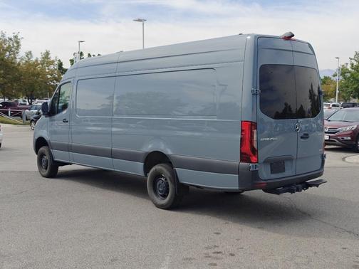 2024 Mercedes-Benz Sprinter 2500 170 WB High Roof Extended Cargo