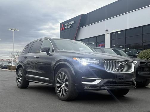 2025 Volvo XC90 B6 Plus 7-Seater