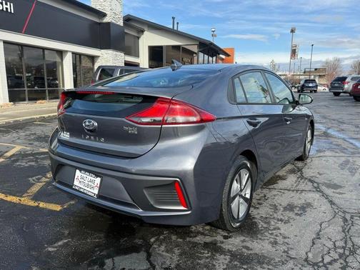 2020 Hyundai IONIQ Hybrid Blue