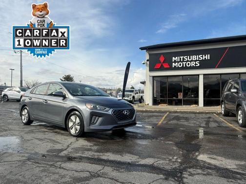 2020 Hyundai IONIQ Hybrid Blue