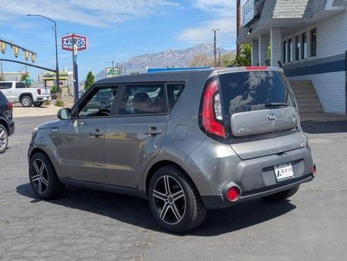 2015 Kia Soul Base