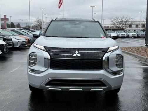 2025 Mitsubishi Outlander PHEV SEL