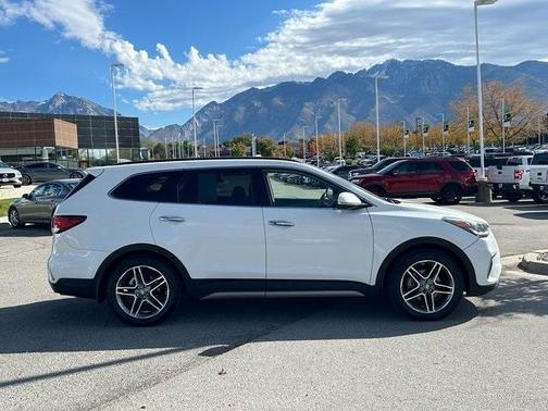 2017 Hyundai SANTA FE Limited Ultimate