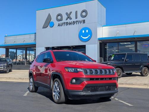 Redline Pearlcoat 2023 Jeep Compass Latitude Lux