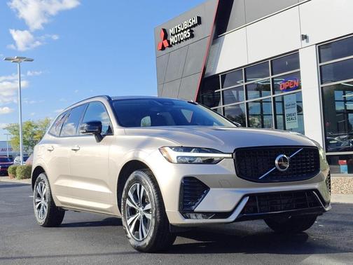 2025 Volvo XC60 B5 Core