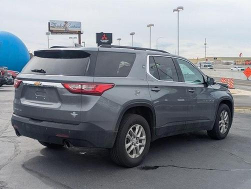 2020 Chevrolet Traverse LT Leather