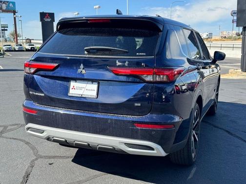 Blue 2024 Mitsubishi Outlander