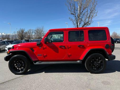 2025 Jeep Wrangler 4xe Sahara