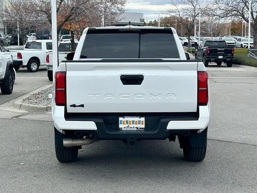 2024 Toyota Tacoma SR5