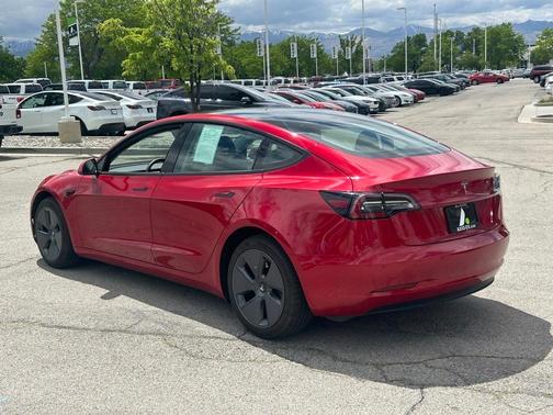 2022 Tesla Model 3 Base