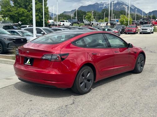 2022 Tesla Model 3 Base