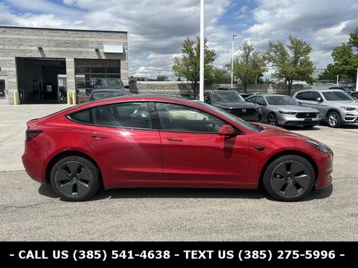 2022 Tesla Model 3 Base