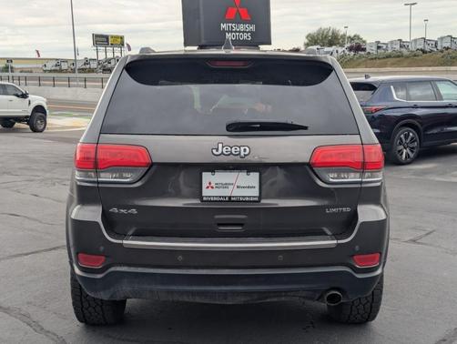 Granite Crystal Clearcoat Metallic 2018 Jeep Grand Cherokee Limited