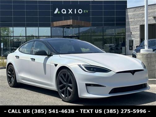 2022 Tesla Model S Plaid