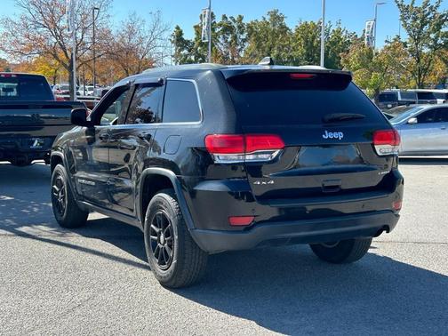 2018 Jeep Grand Cherokee Laredo E