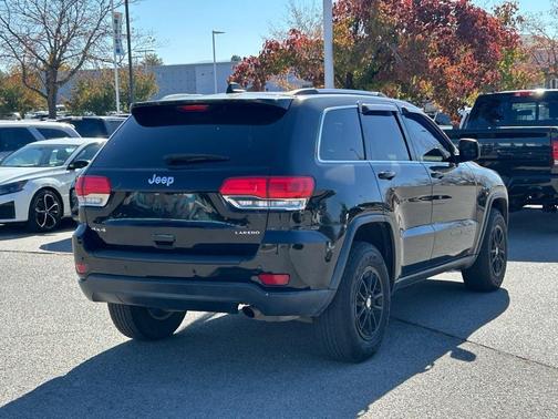 2018 Jeep Grand Cherokee Laredo E
