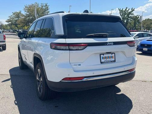 Bright White Clearcoat 2024 Jeep Grand Cherokee 4xe Base