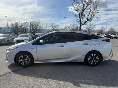 2019 Toyota Prius Prime Plus