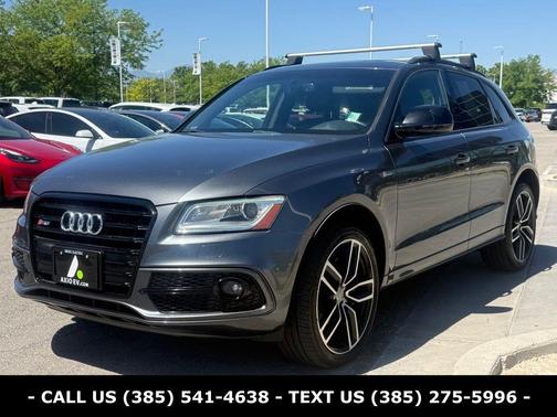 Daytona Gray Pearl Effect 2017 Audi SQ5 3.0T Prestige