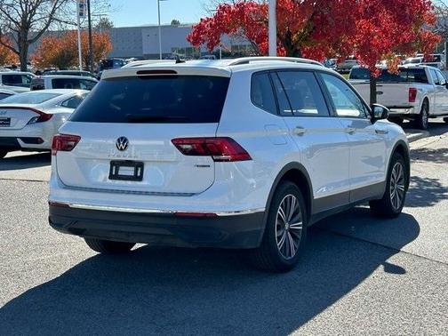 2024 Volkswagen Tiguan 2.0T Wolfsburg Edition