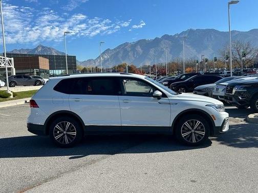 2024 Volkswagen Tiguan 2.0T Wolfsburg Edition